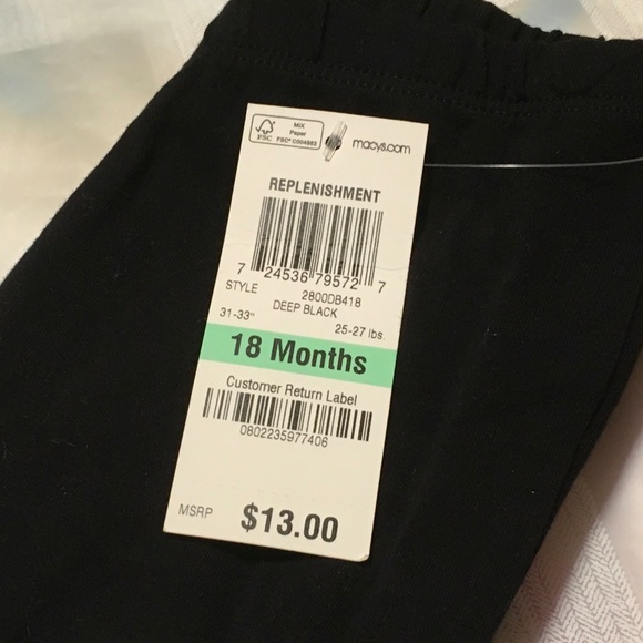 First impression 2 piece set size 18 month. - Picture 6 of 7